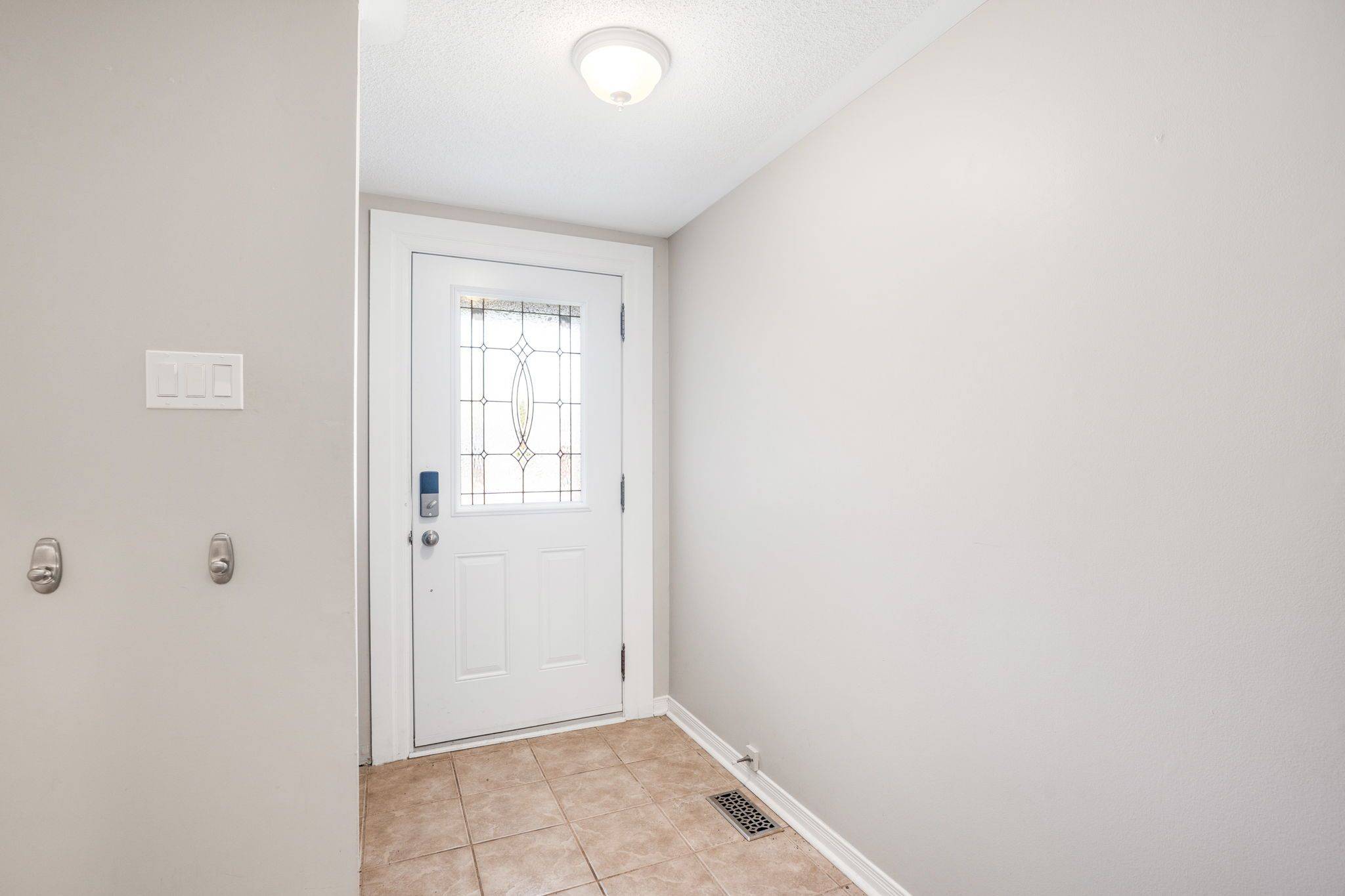 Orleans - Cumberland And Area, ON K4A 1W3,1387 Beaucourt PL