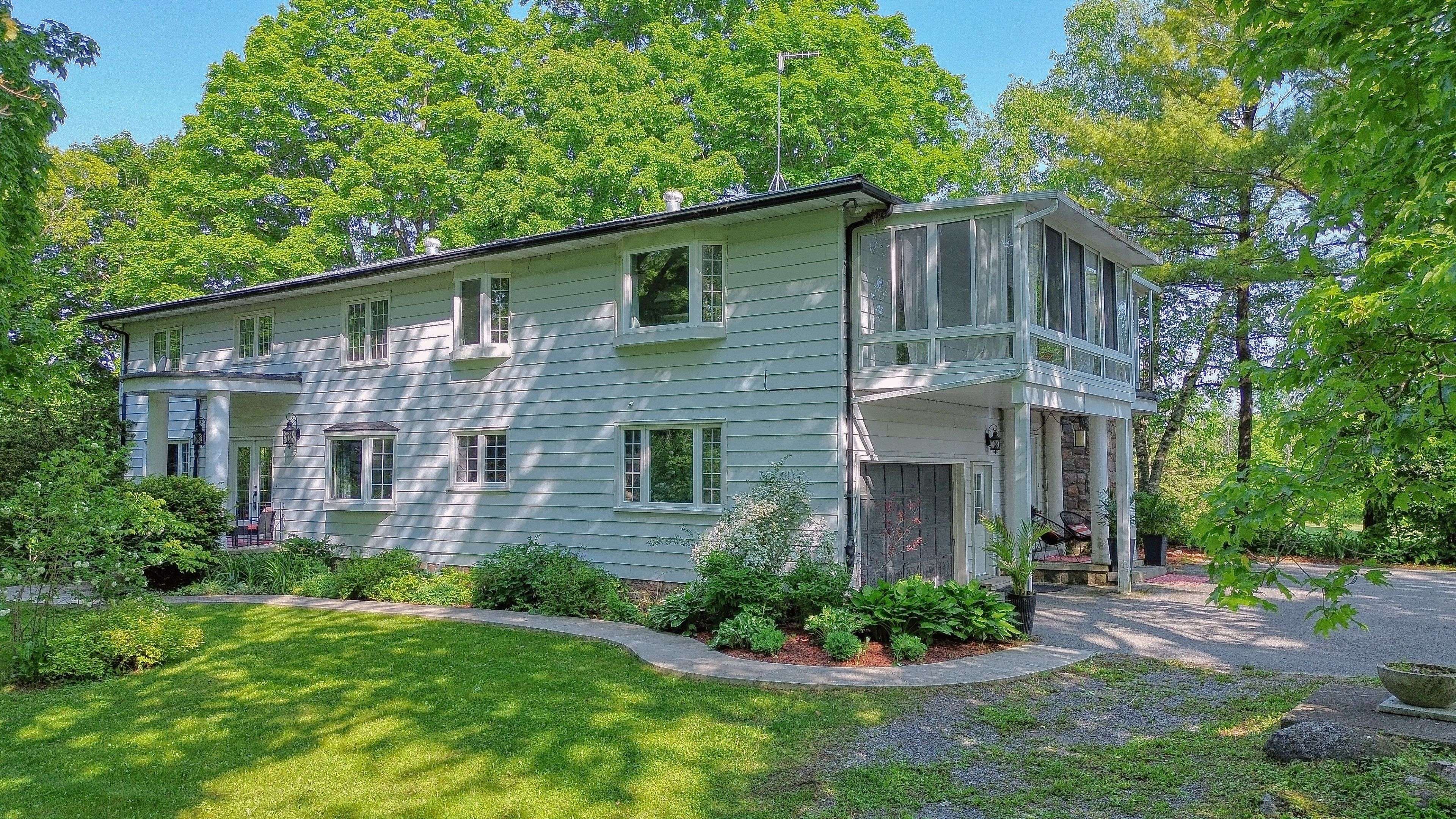 548 Lorna LN, Greater Napanee, ON K0K 2Z0