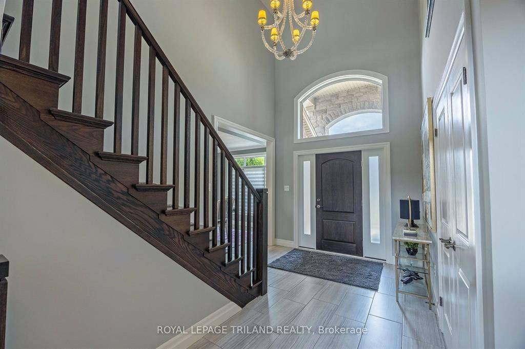London North, ON N5X 0M2,2349 Dauncey CRES