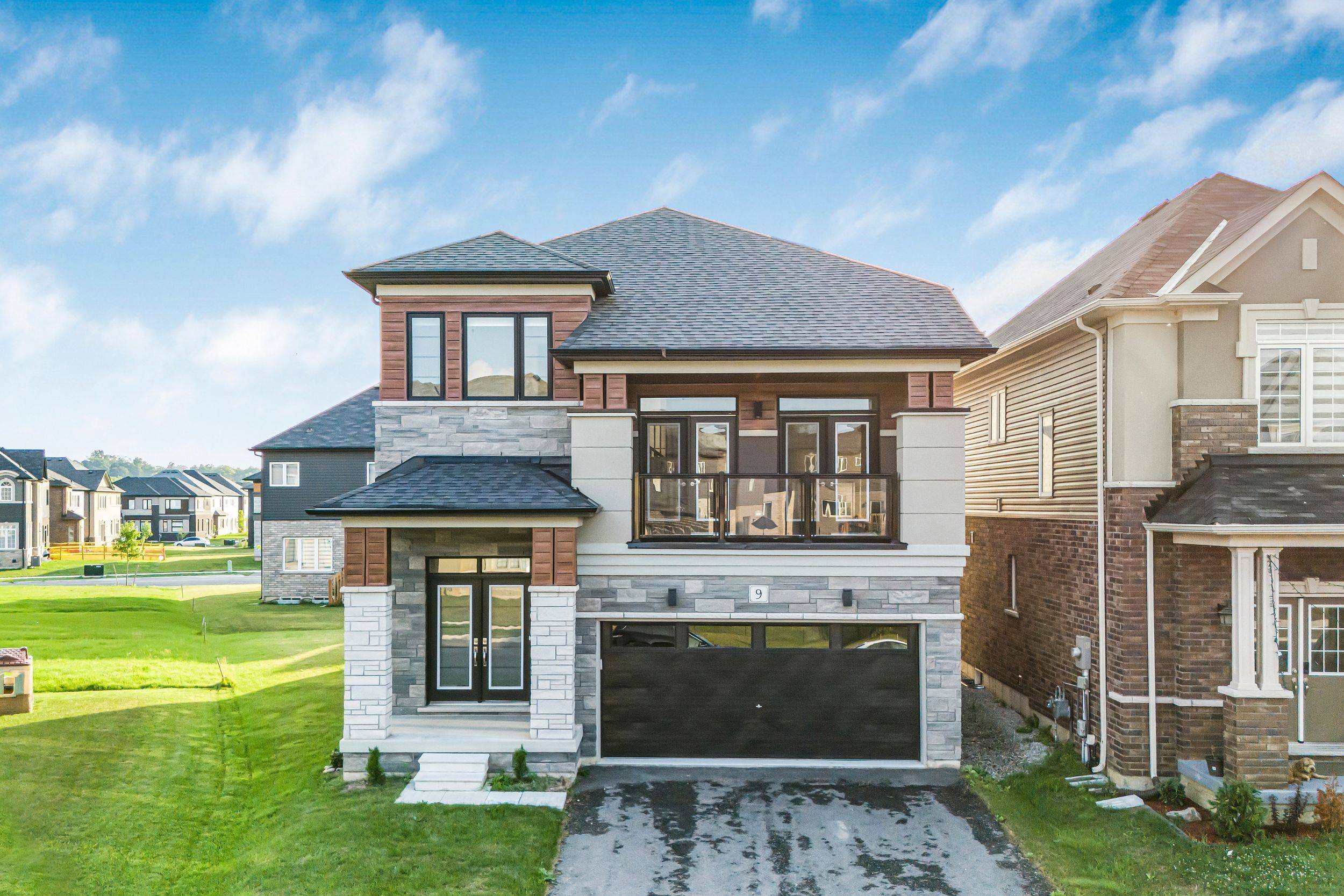 9 Tarrison ST, Brantford, ON N3V 0B1