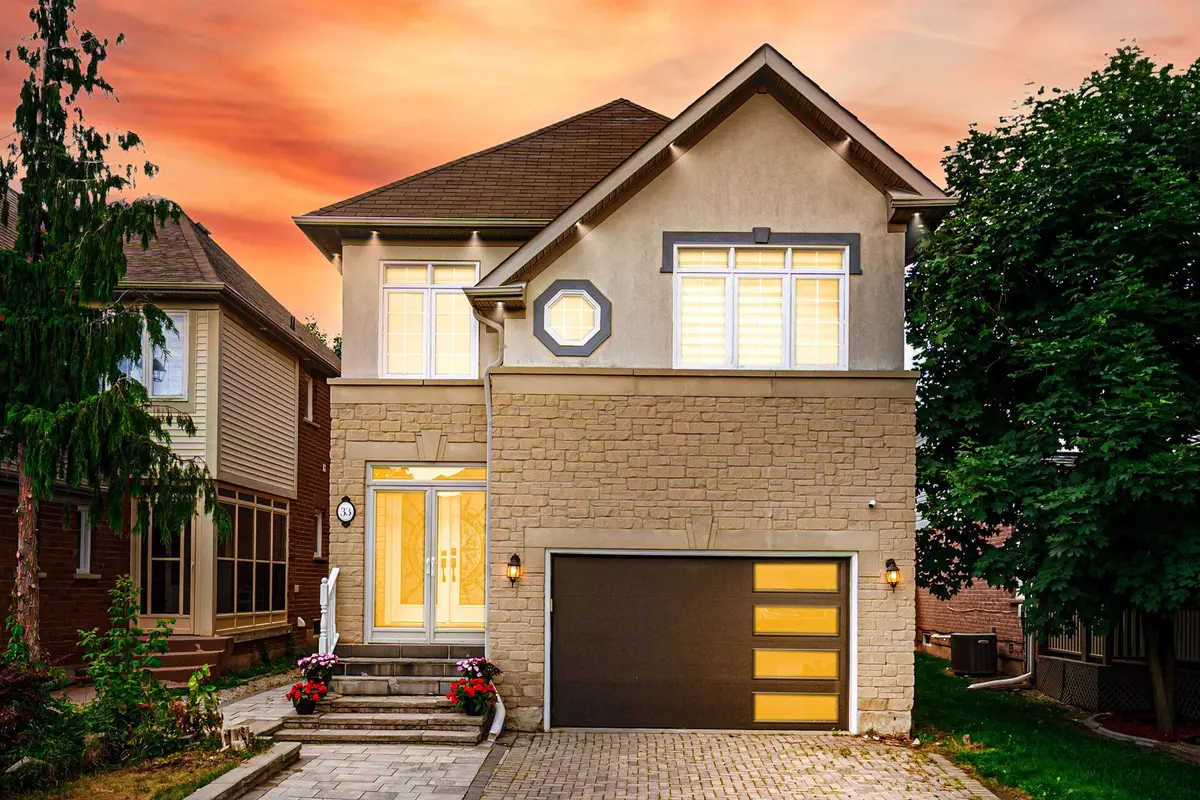 Brampton, ON L6R 1V8,33 Asterwind CRES