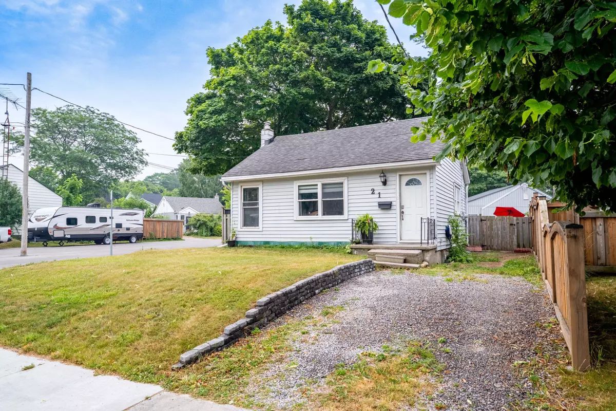 Port Hope, ON L1A 2A5,21 Lavinia ST