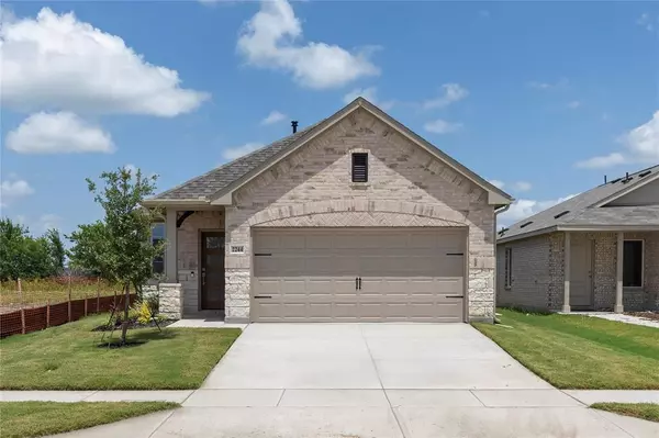 2244 Walden Pond Boulevard, Forney, TX 75126