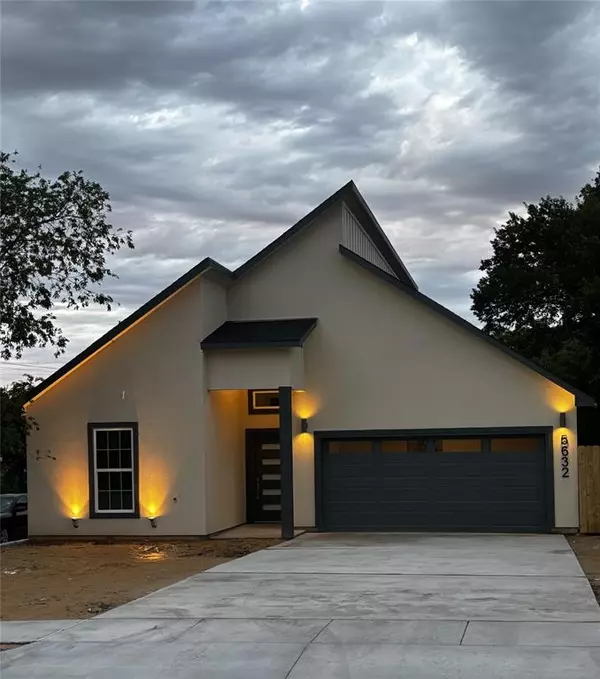 Fort Worth, TX 76107,5632 Goodman Avenue
