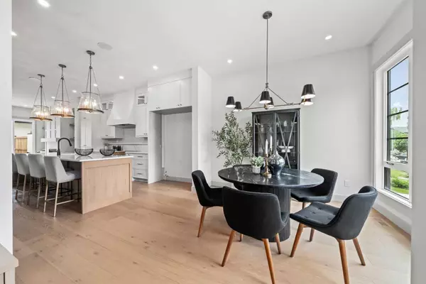 Calgary, AB T2T 1L1,2411 28 AVE SW