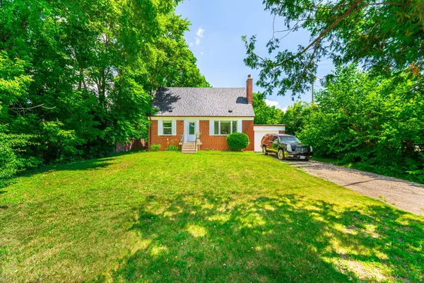 Mississauga, ON L4Y 1R2,2015 Stanfield RD
