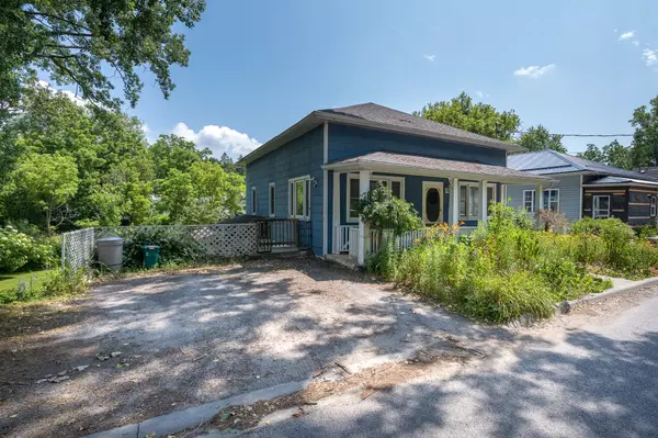 Prince Edward County, ON K0K 2T0,9 East Mary ST