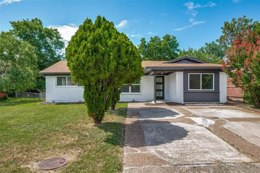 2422 Morgan Street, Irving, TX 75062