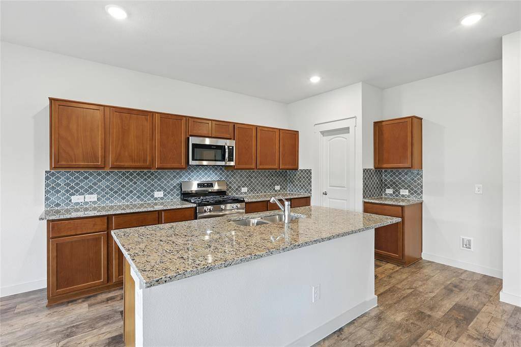 Venus, TX 76084,108 John Laurens Drive
