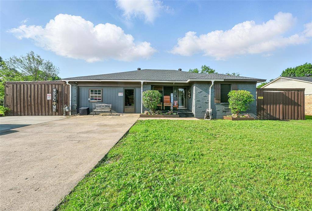 210 Emporia Lane, Duncanville, TX 75116