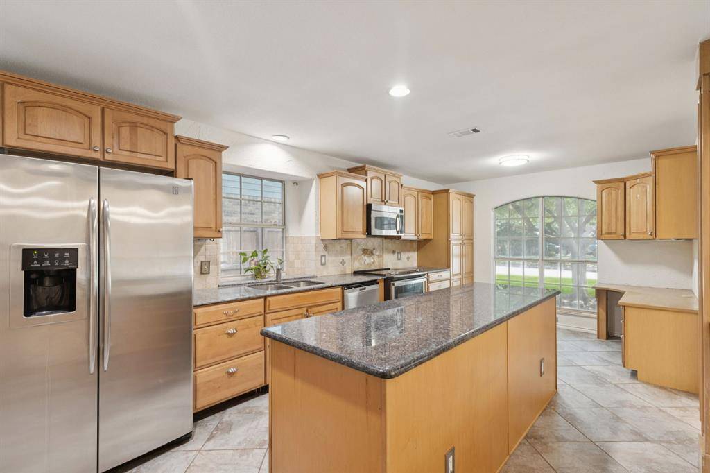 Flower Mound, TX 75028,2521 Misty Glen Drive