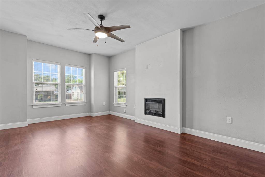 Fort Worth, TX 76110,3017 James Avenue