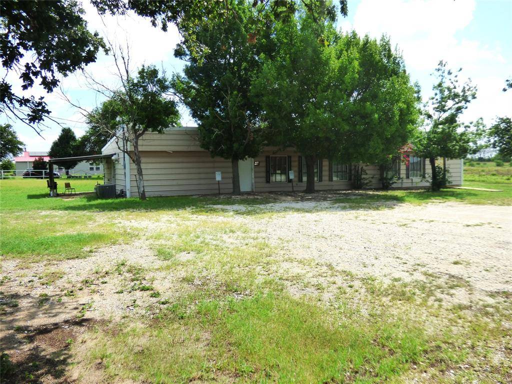 Carbon, TX 76435,102 N Highway 6