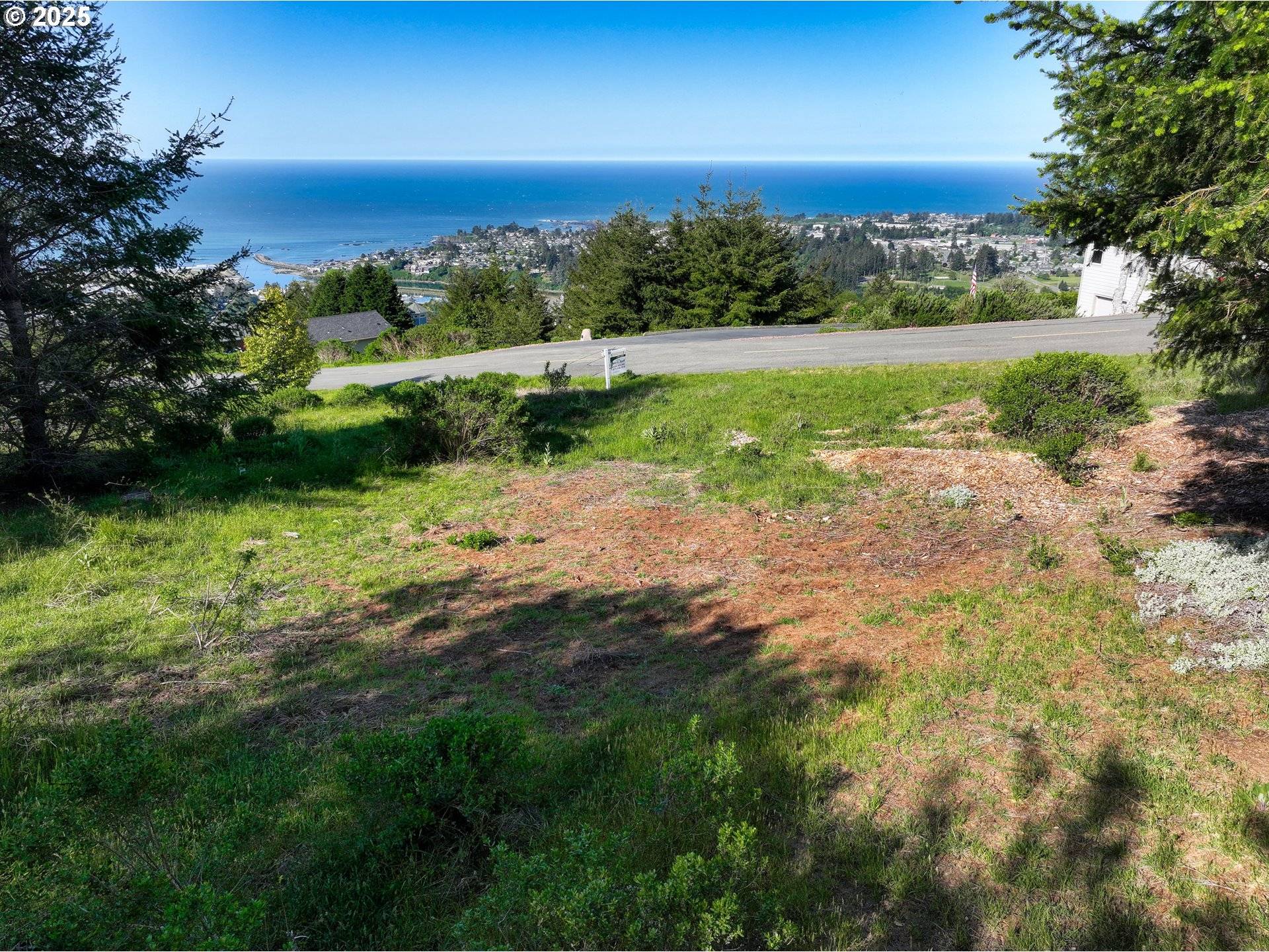 Brookings, OR 97415,98007 Crown TER #7
