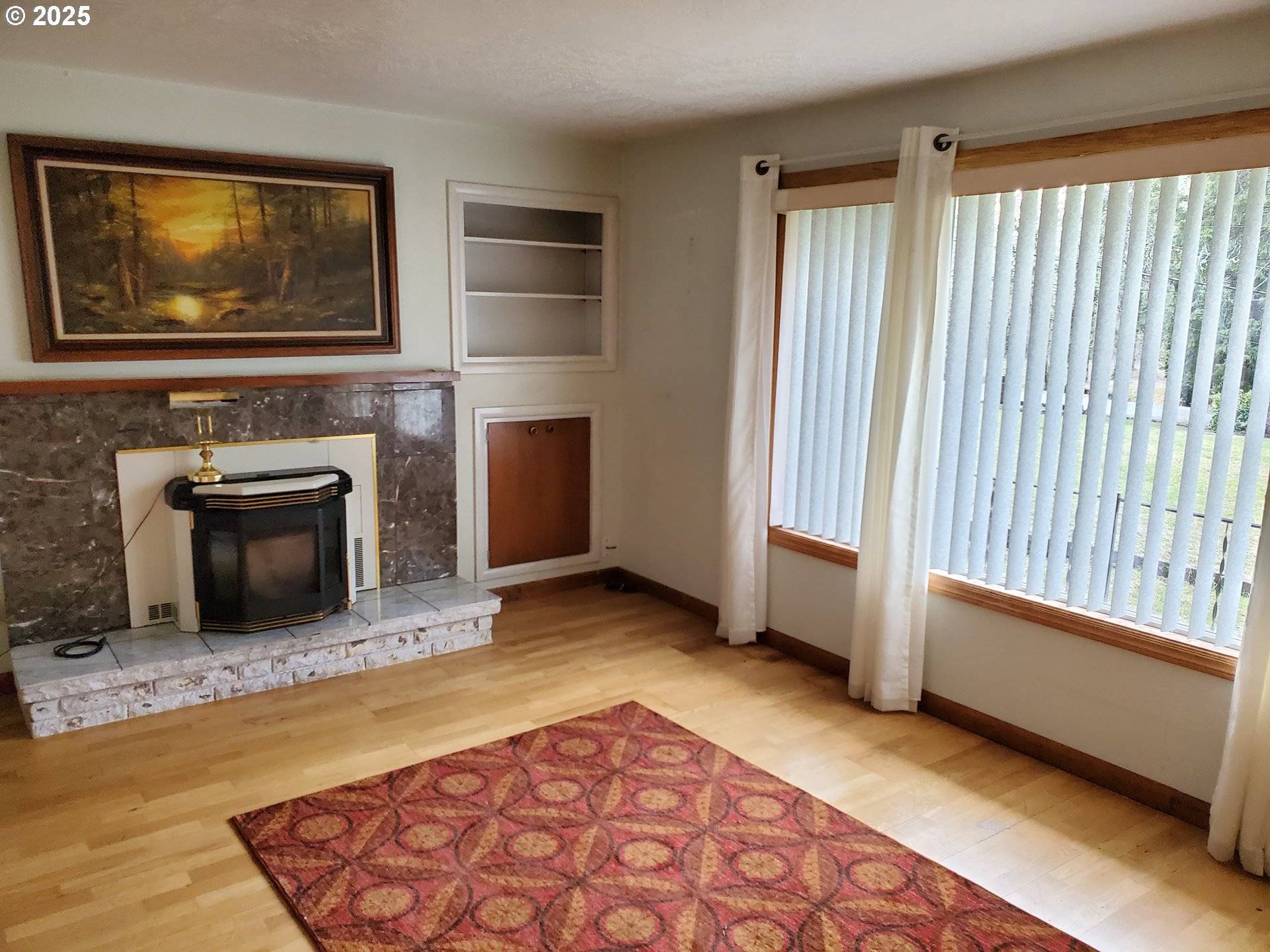 Pleasant Hill, OR 97455,36528 CEDAR HILLS DR