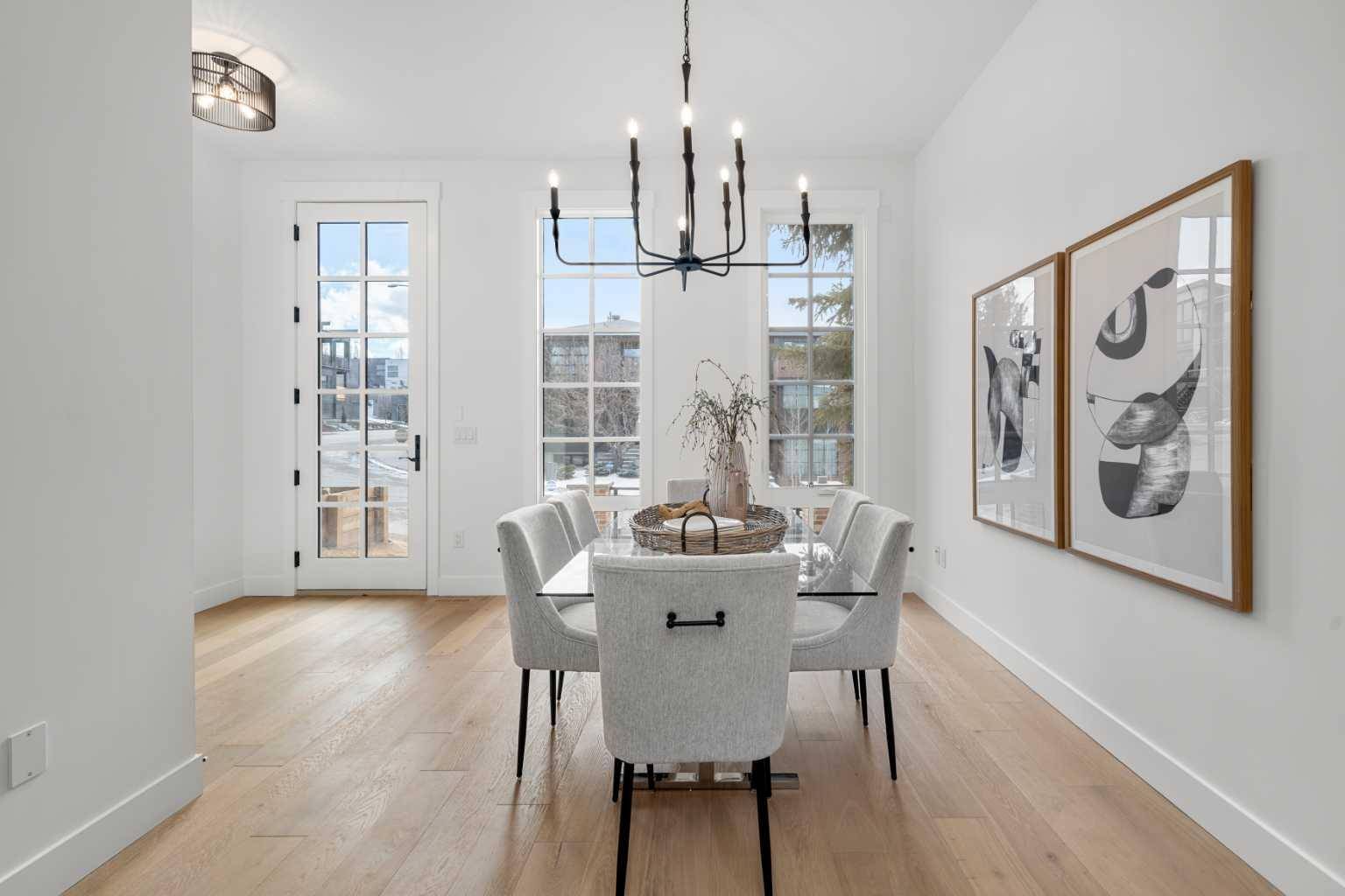Calgary, AB T2T 1N7,2204 29 AVE SW