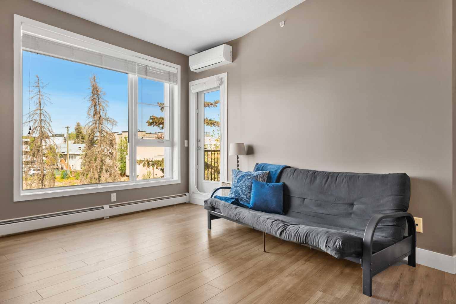 Calgary, AB T2T 5P8,3600 15A ST SW #317