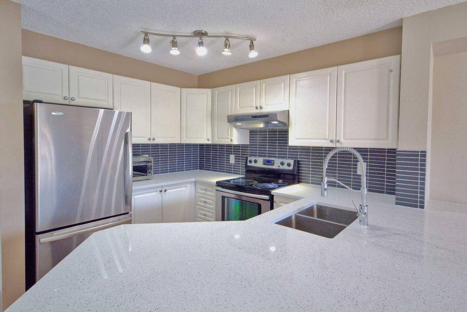 1000 Somervale CT Southwest #303, Calgary, AB T2Y 4K4
