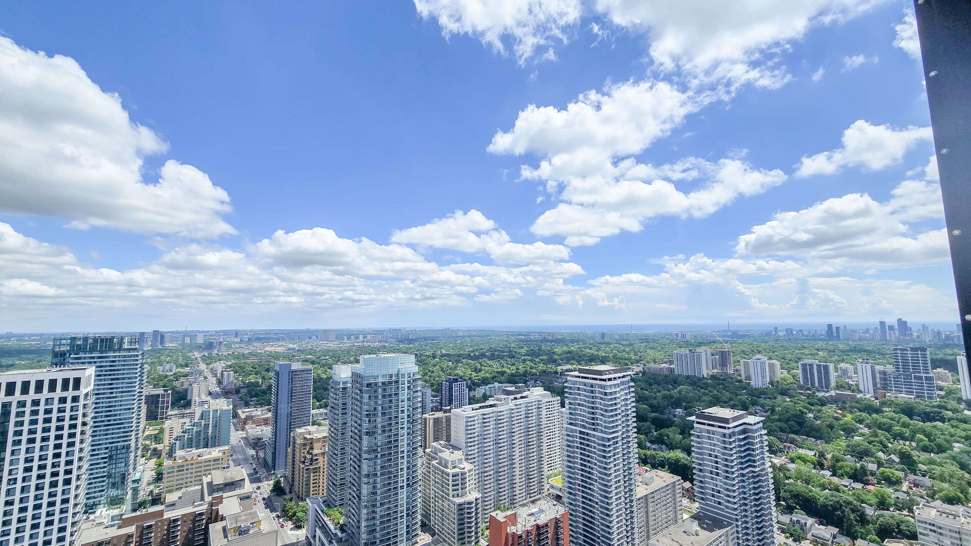 Toronto C03, ON M4P 0C1,8 Eglinton AVE E #4208