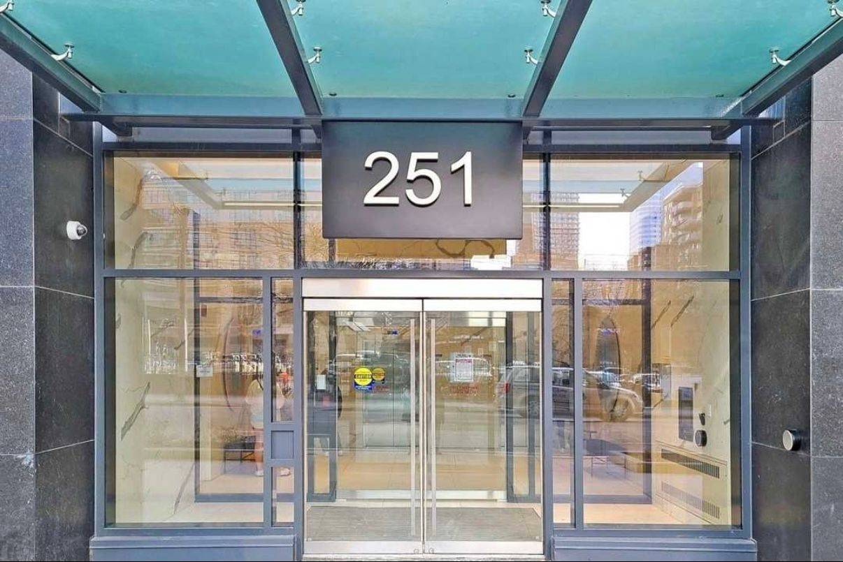 Toronto C08, ON M5B 0C3,251 Jarvis ST #2506