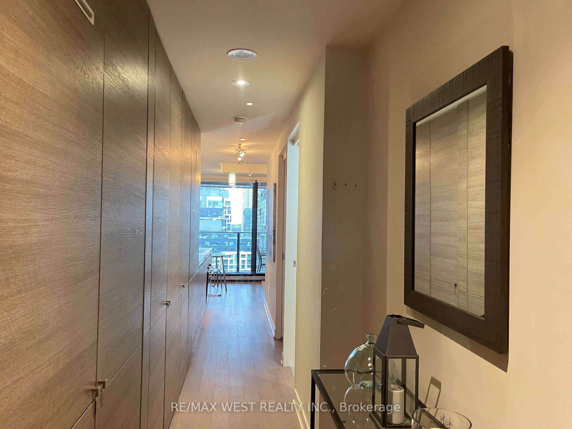 629 King ST W #1308, Toronto C01, ON M5V 0G9