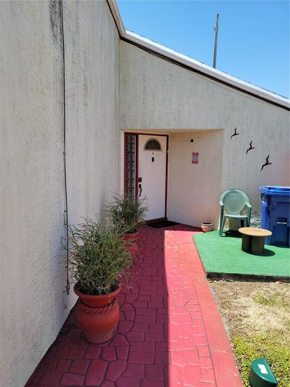 Miramar, FL 33025,8881 SW 23rd St