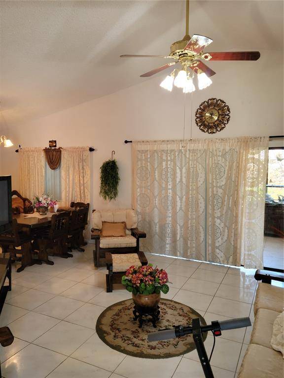 Miramar, FL 33025,8881 SW 23rd St