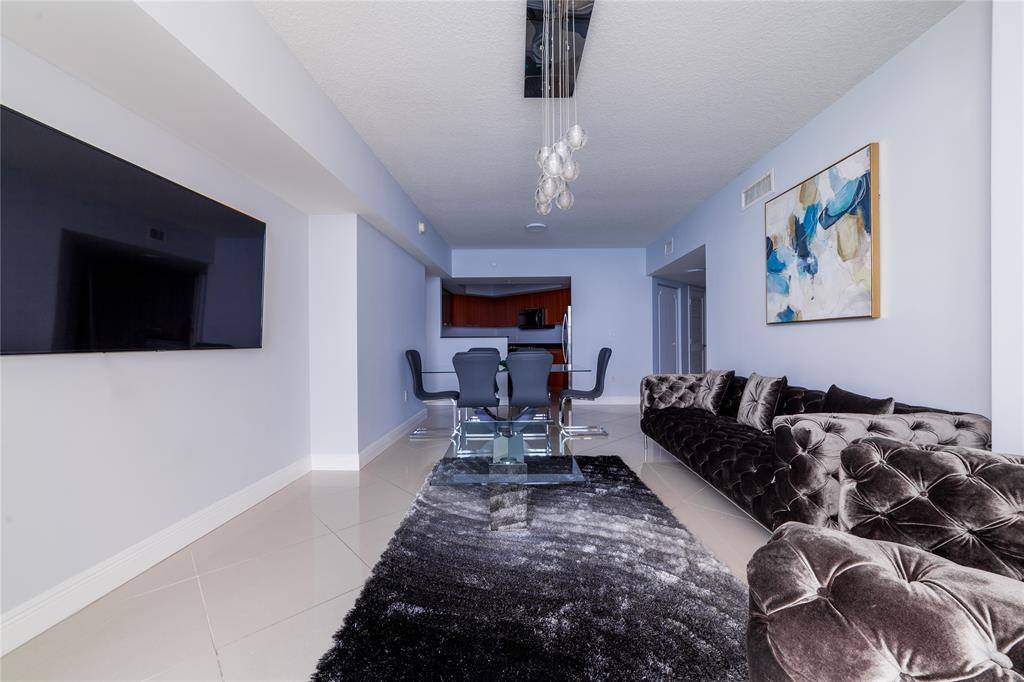 Sunny Isles Beach, FL 33160,16699 Collins Ave #4201