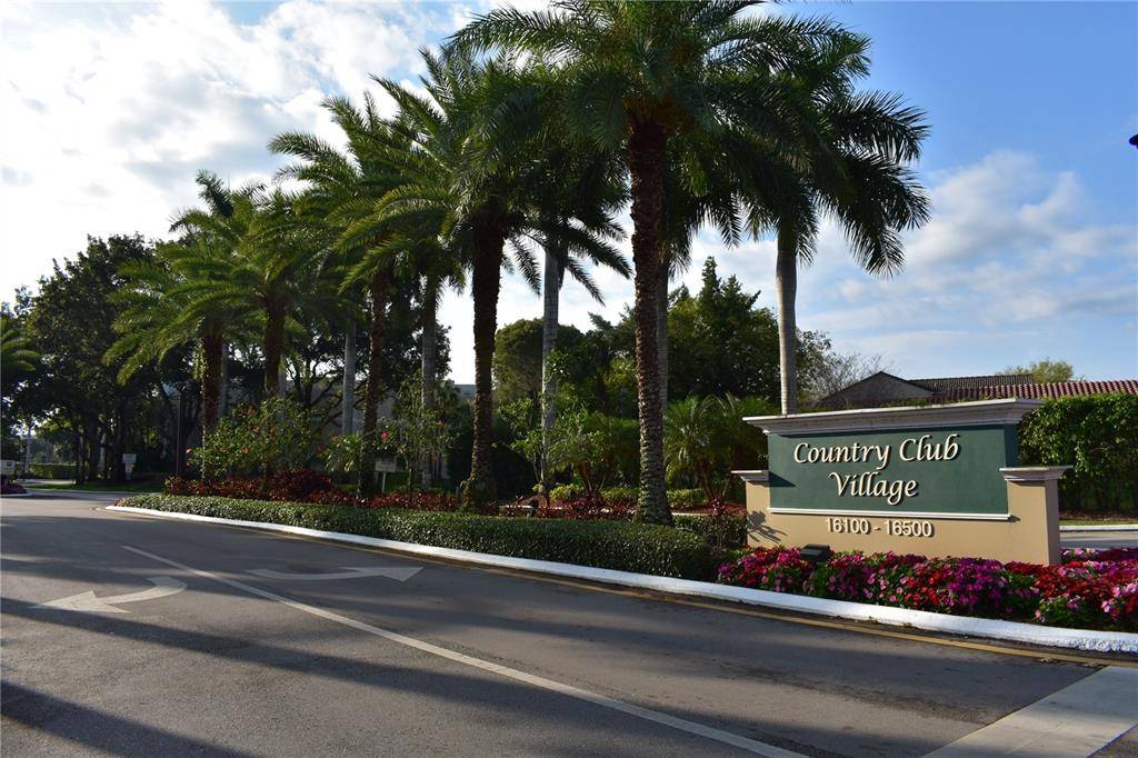 16475 Golf Club Rd #313, Weston, FL 33326