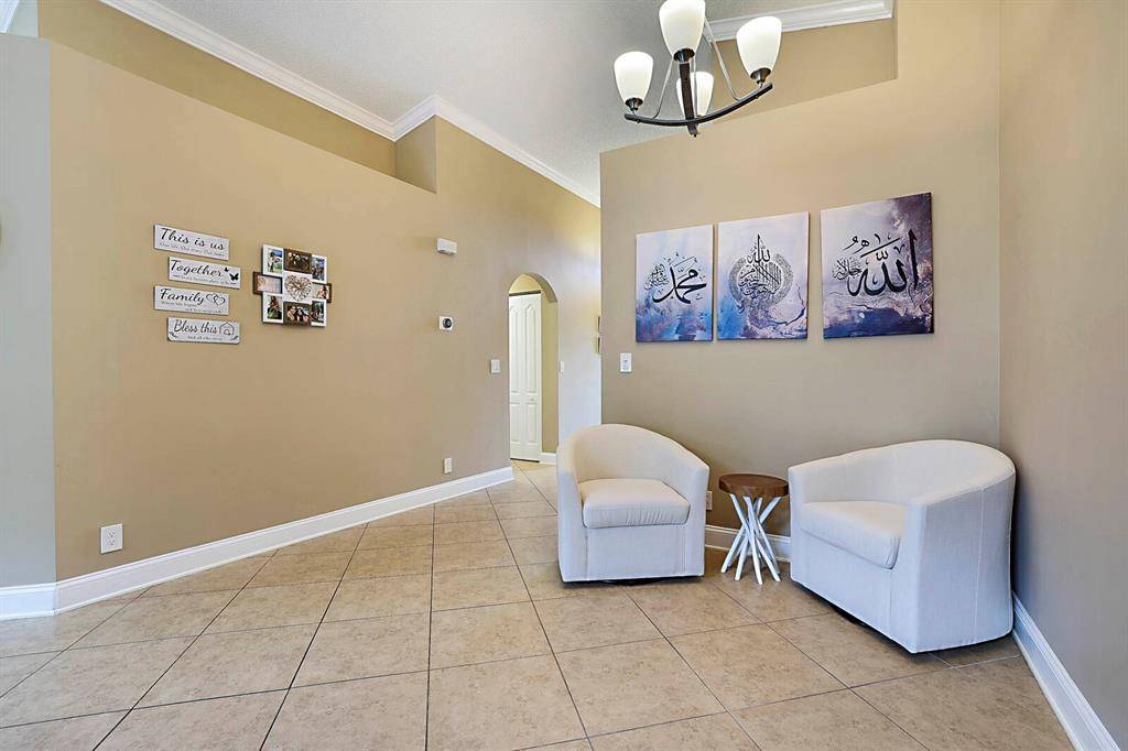 Pembroke Pines, FL 33029,18643 SW 15th St