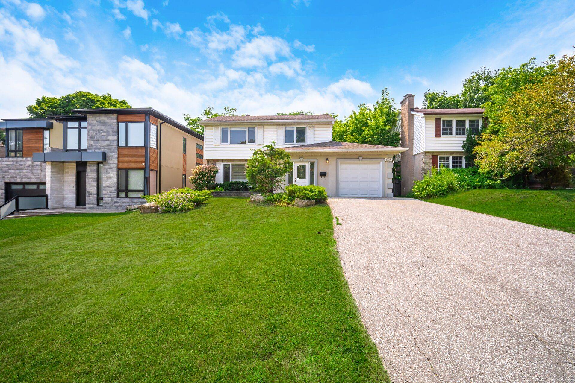 125 Woodward AVE, Markham, ON L3T 1G1