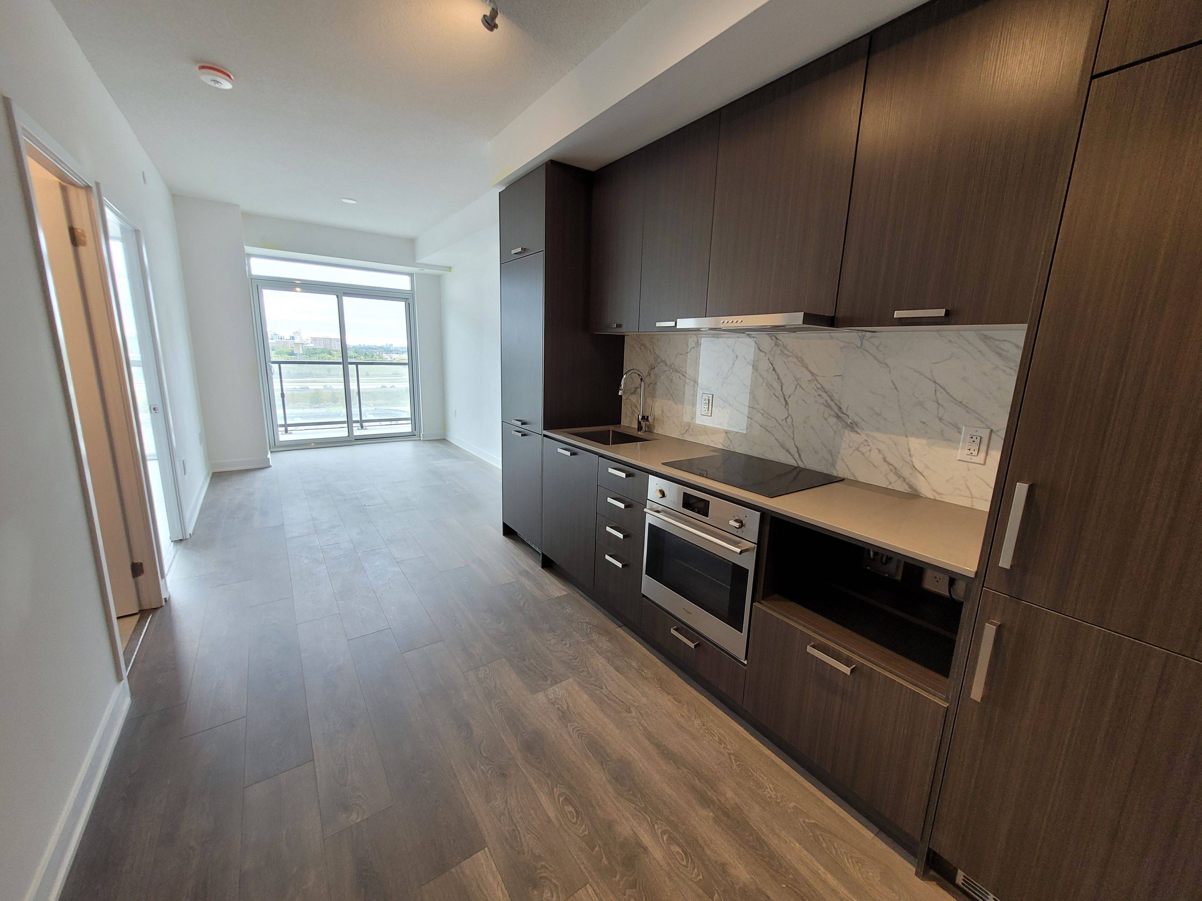 Vaughan, ON L4K 0M7,10 Honeycrisp CRES #907