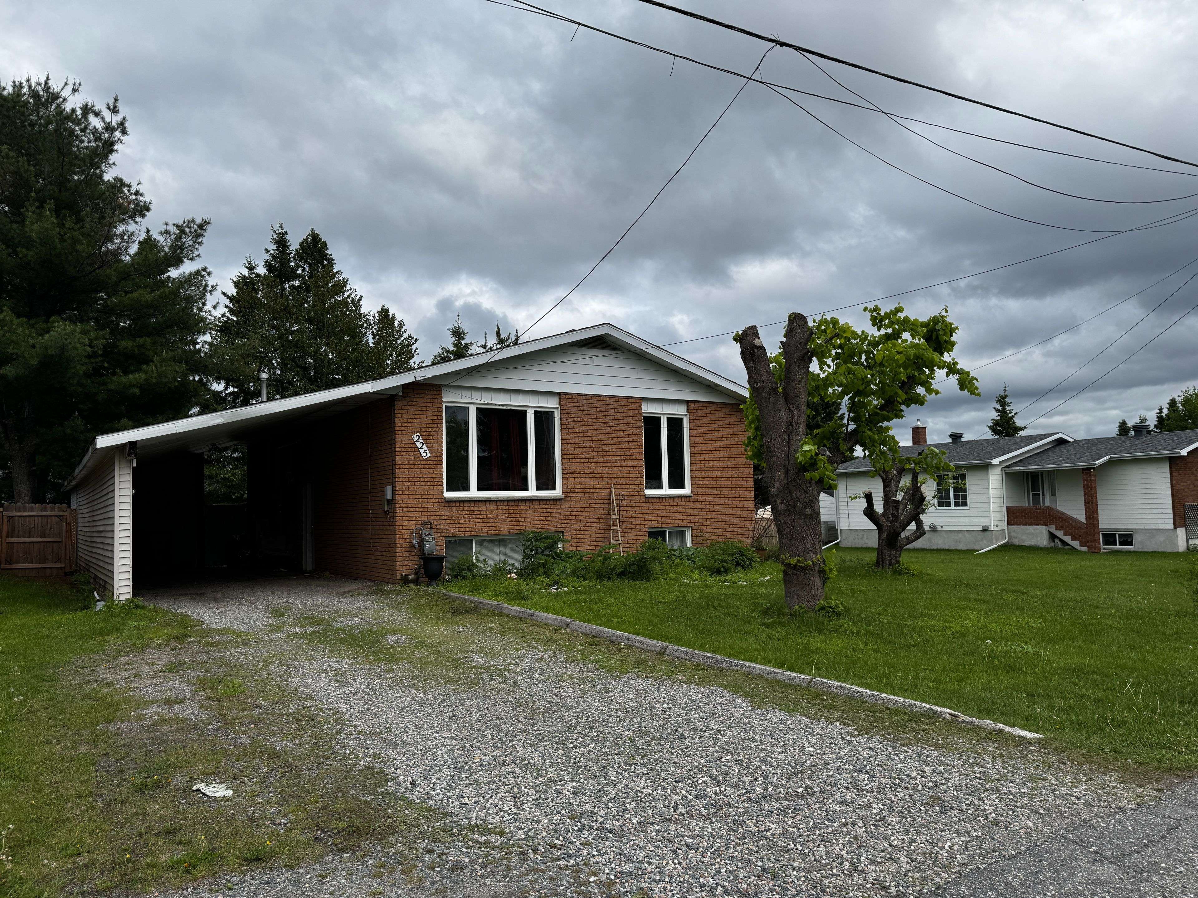 Timmins, ON P0N 1C0,225 Rekela ST