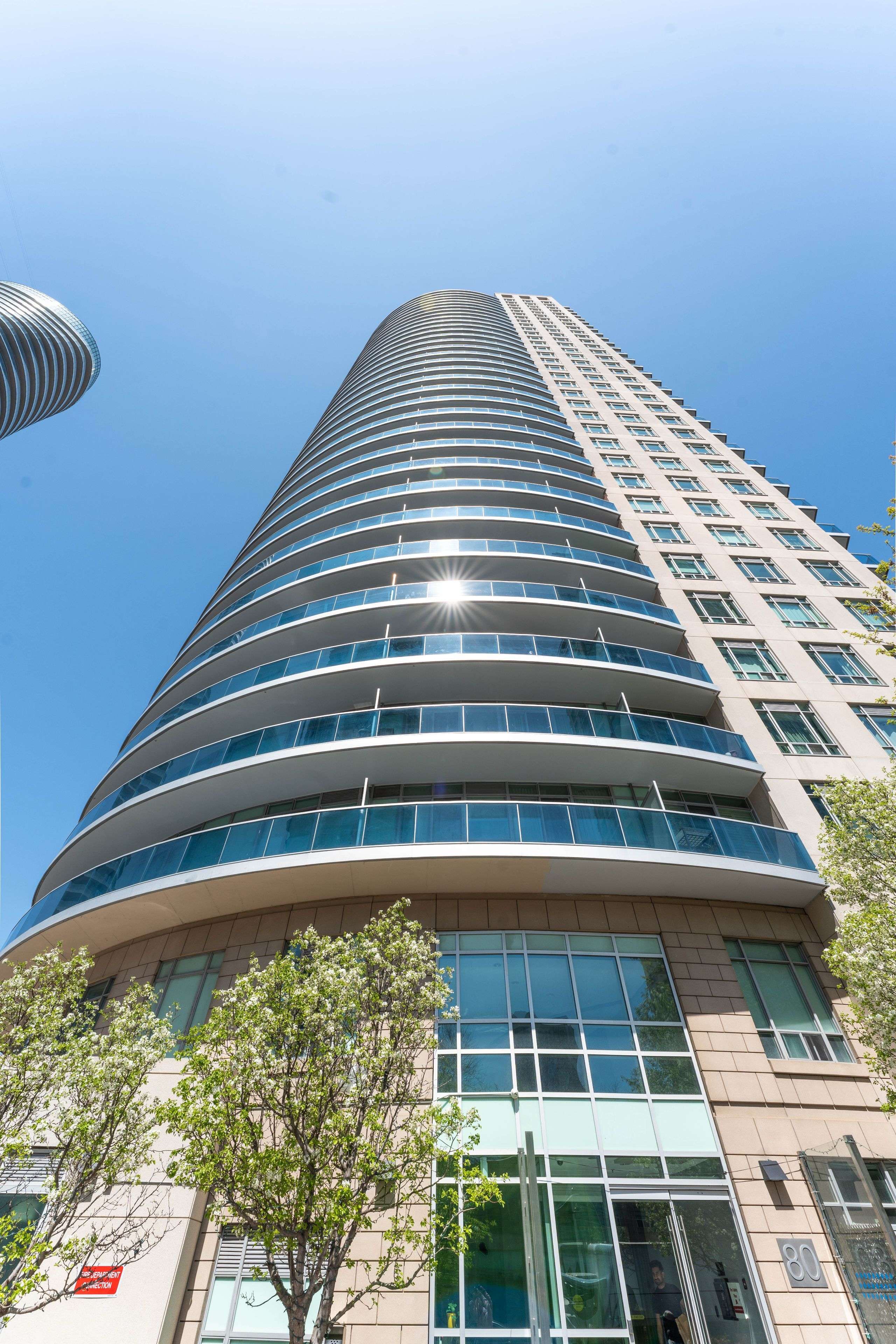Mississauga, ON L4Z 0A5,80 Absolute AVE #1210