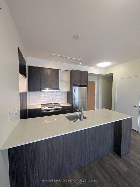 Mississauga, ON L5M 0Y4,2520 Eglinton AVE W #1611