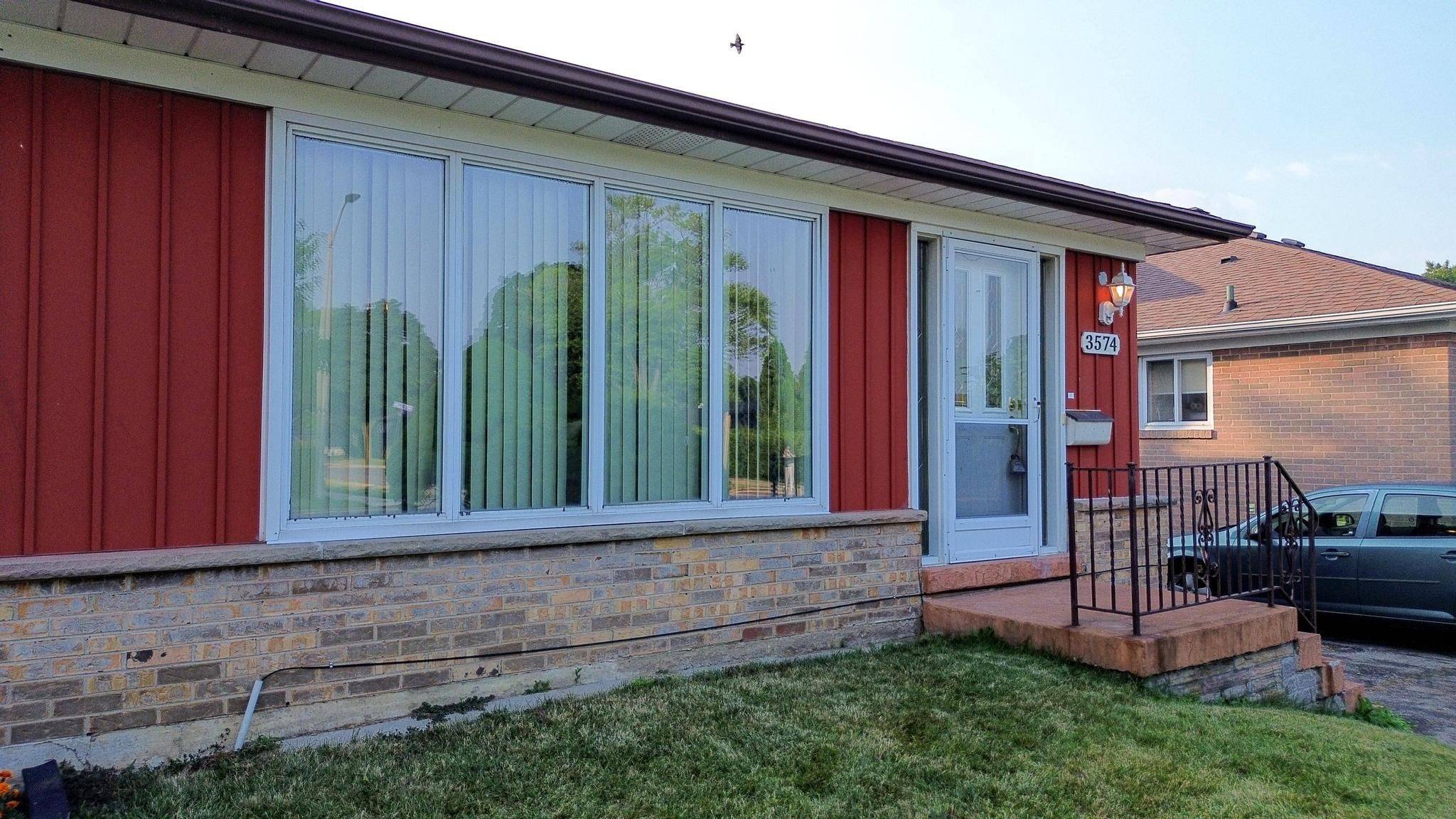 Mississauga, ON L4X 1X5,3574 Haven Glenn N/A