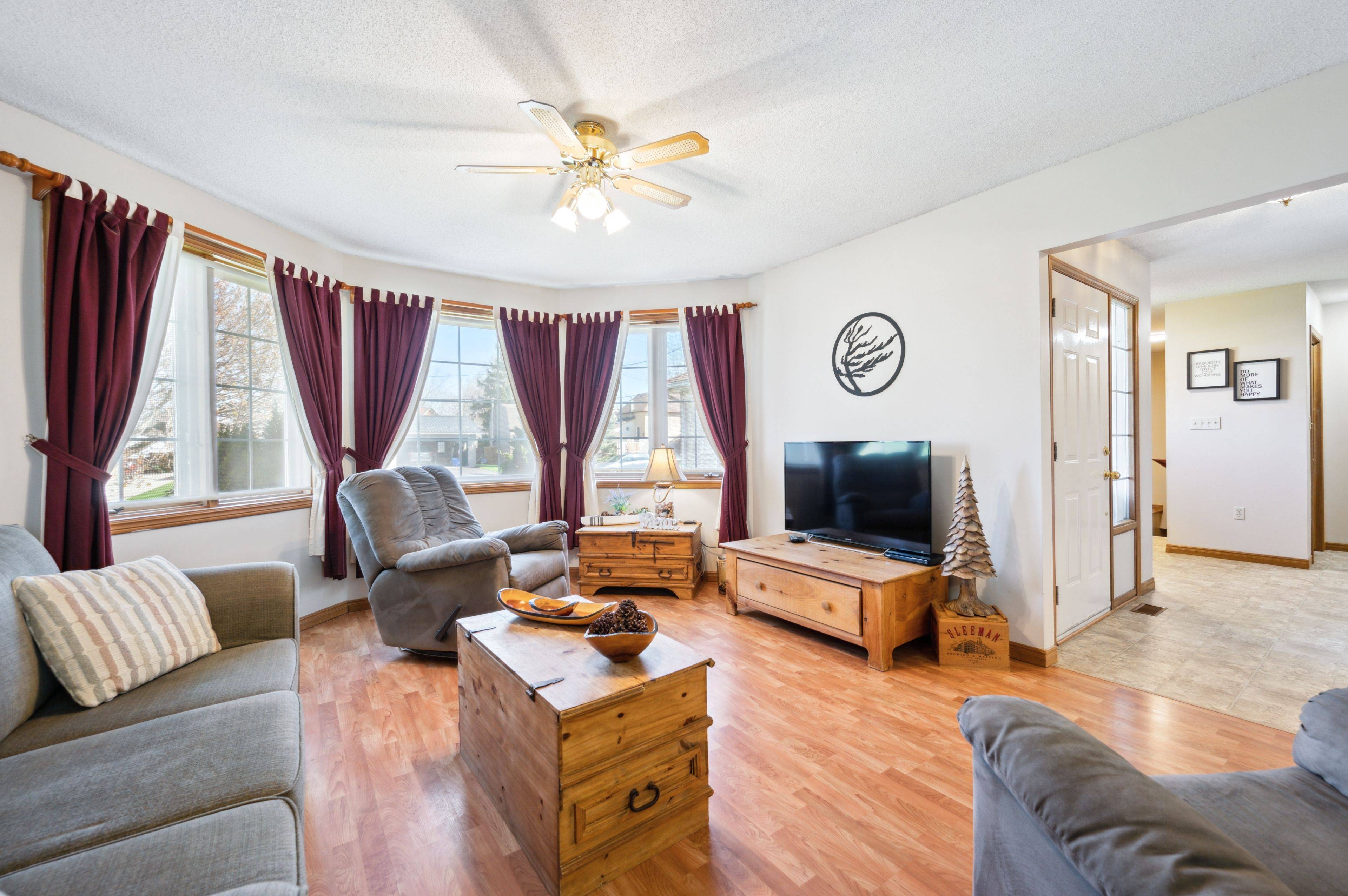 Minto, ON N0G 2P0,320 Bell ST
