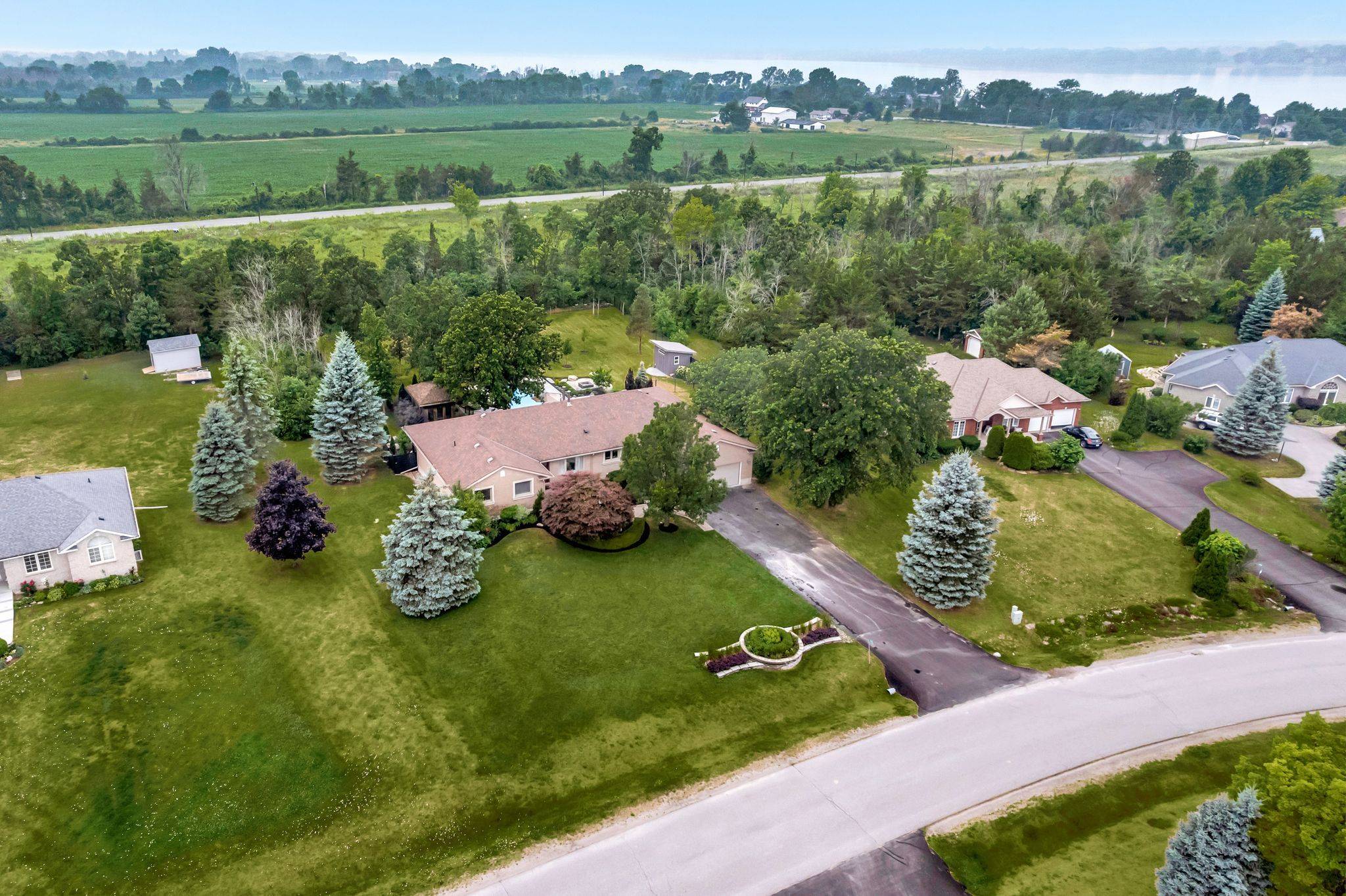 Prince Edward County, ON K8N 0L4,100 Bay Breeze ST
