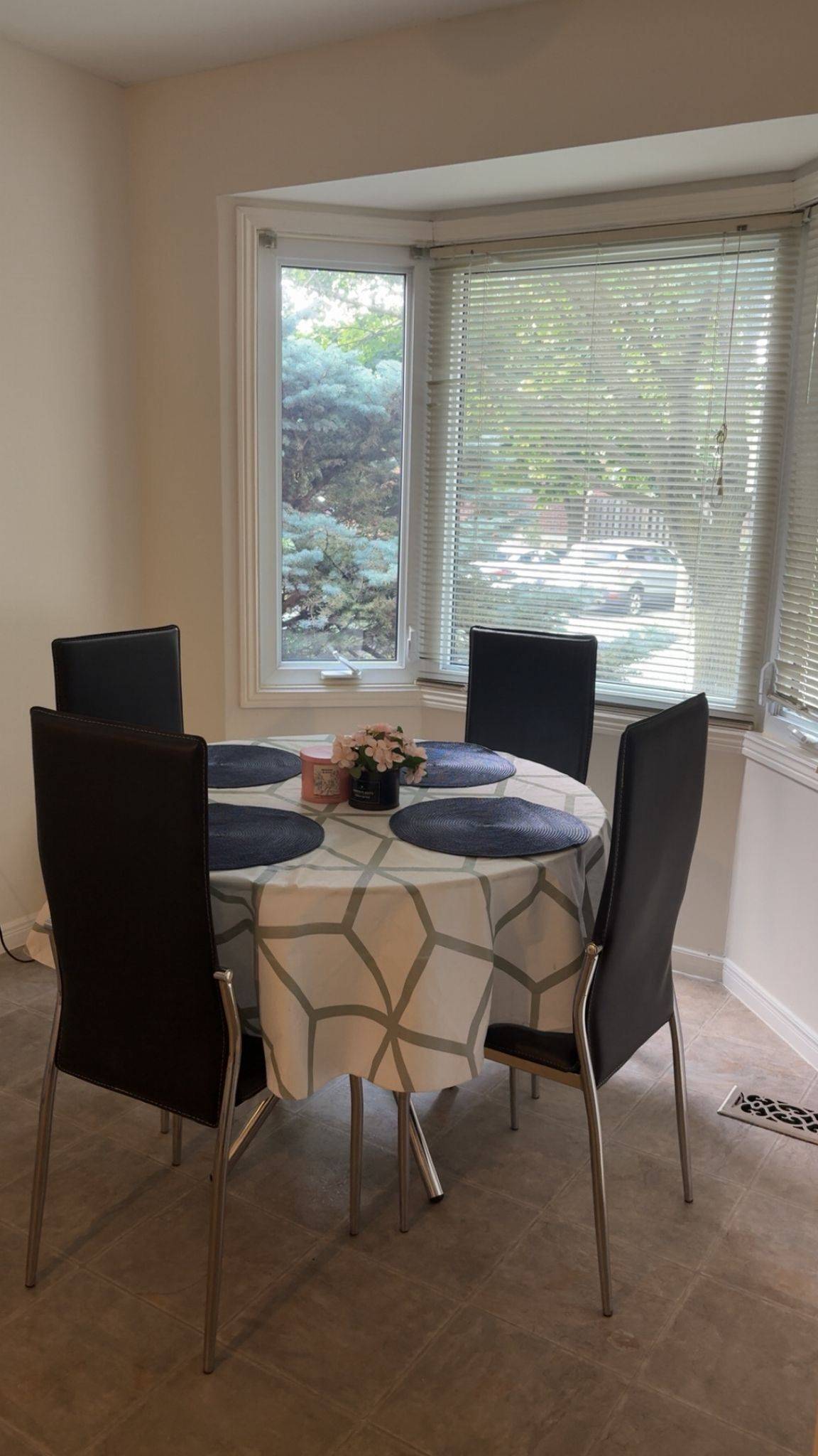 Brantford, ON N3P 1Y1,159 Brantwood Park RD #159A