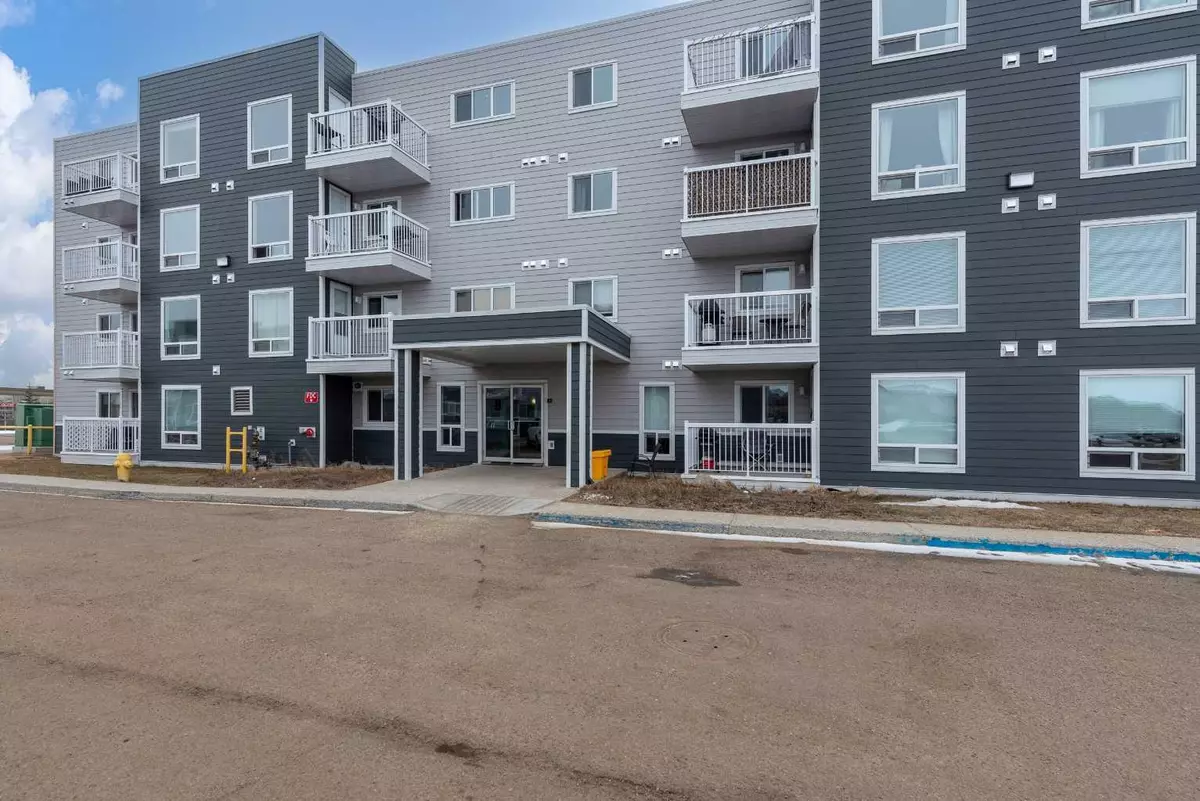 Lloydminster, AB T9V 2G7,5101 18 ST #105B