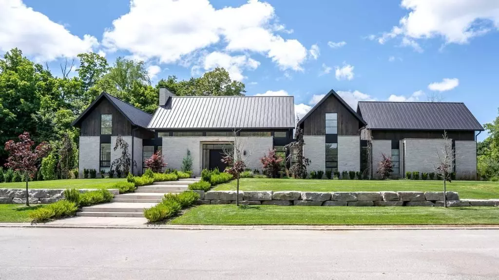 London South, ON N6P 1E6,3819 Deer TRL