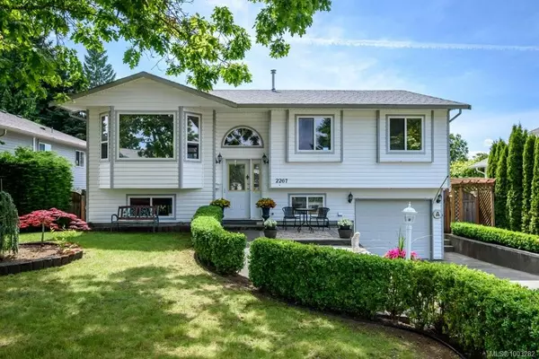2267 Nitnat Pl, Courtenay, BC V9N 9E4