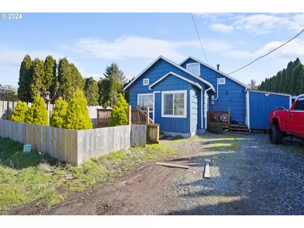 92367 E RD, Astoria, OR 97103