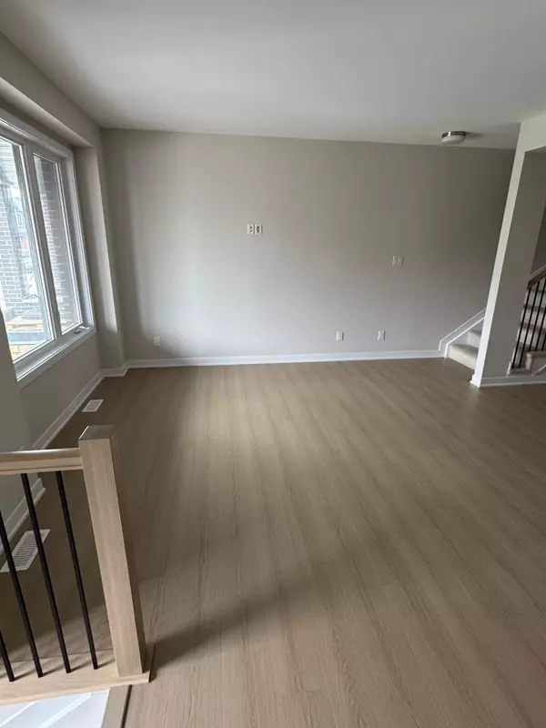 Ottawa Centre, ON K2J 7G9,199 Beebalm CRES