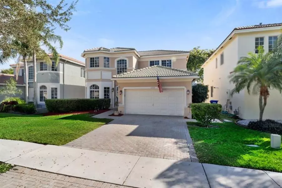 19452 SW 68TH ST, Pembroke Pines, FL 33332