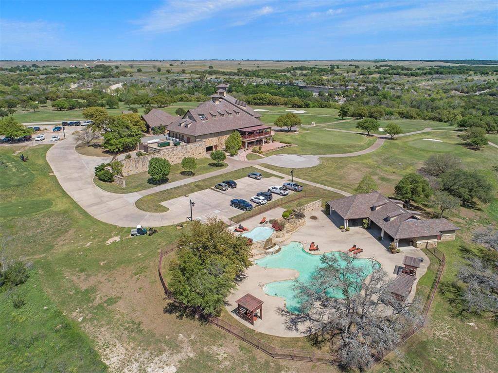 Cleburne, TX 76033,8229 Retreat Boulevard