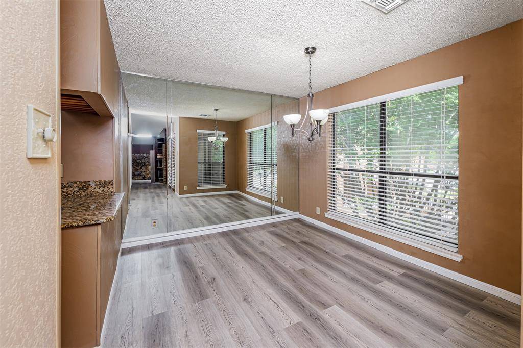 Arlington, TX 76011,1201 Harwell Drive #225