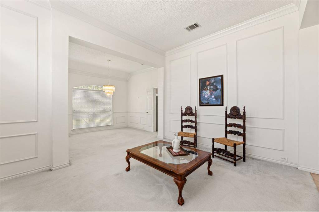 Garland, TX 75044,813 Palm Desert Drive