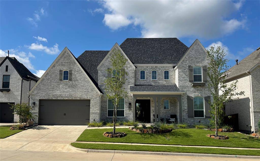 624 Breton Drive, Aubrey, TX 76227