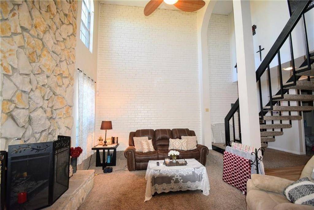 2235 Seville Court, Dalworthington Gardens, TX 76013